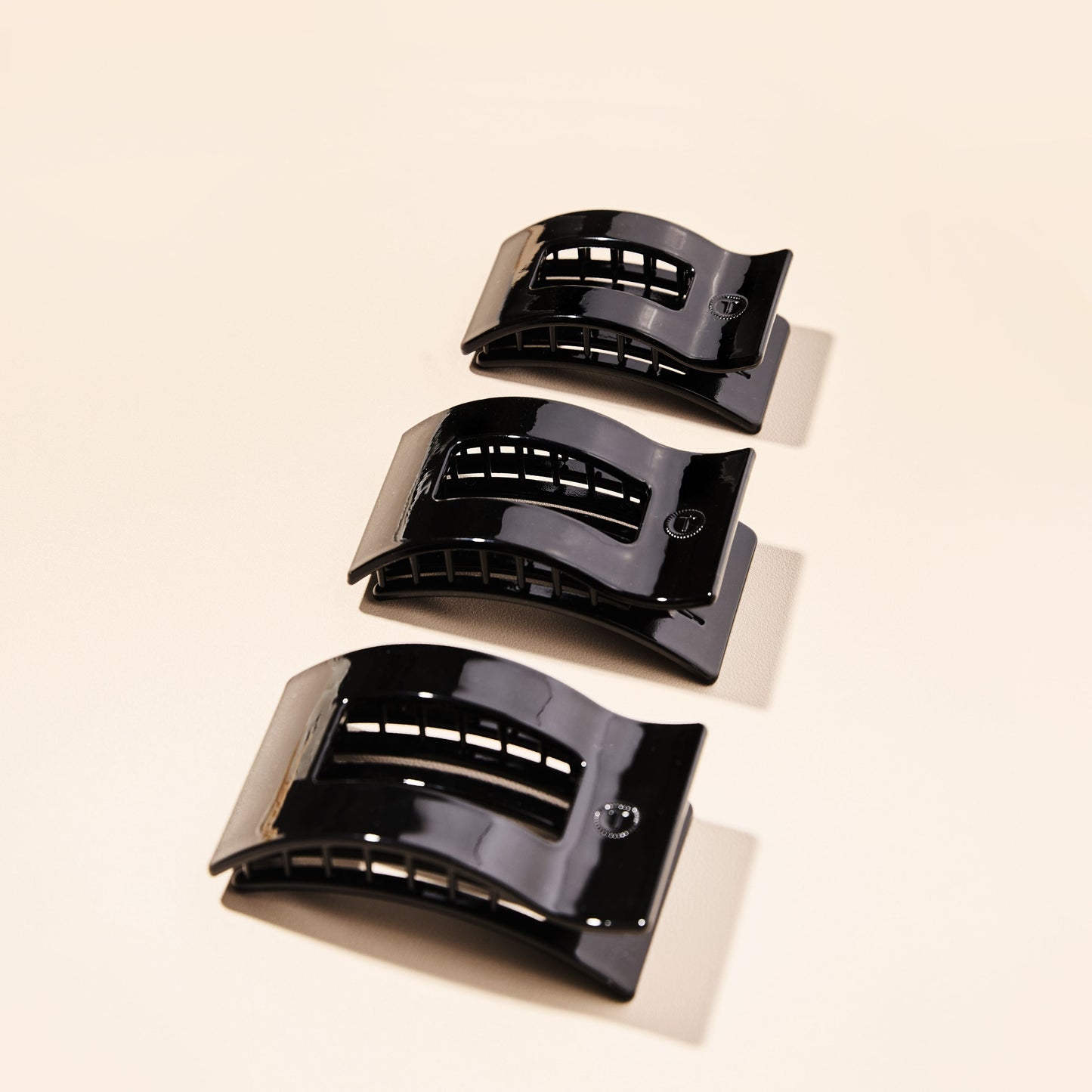 TELETIES - Jet Black Large Flat Rectangle Hair Clip in Black - Large