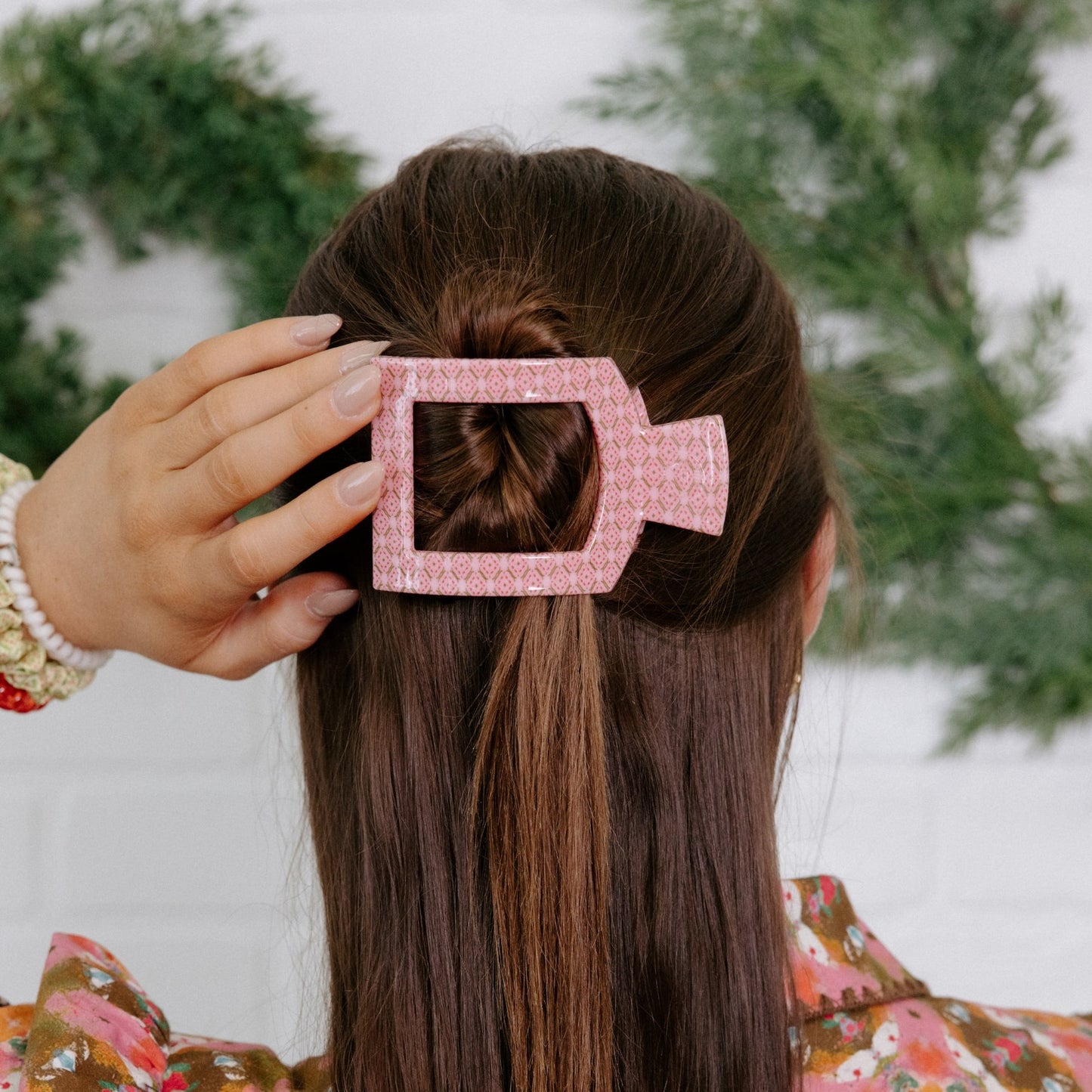 TELETIES - Berry Cozy Medium Flat Square Hair Clip in Pink - Medium