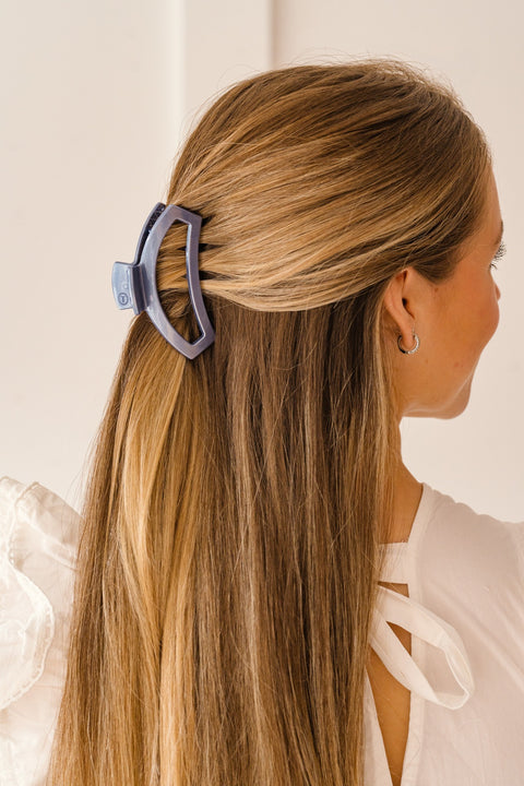 Open Hampton Bay Medium Claw Hair Clip