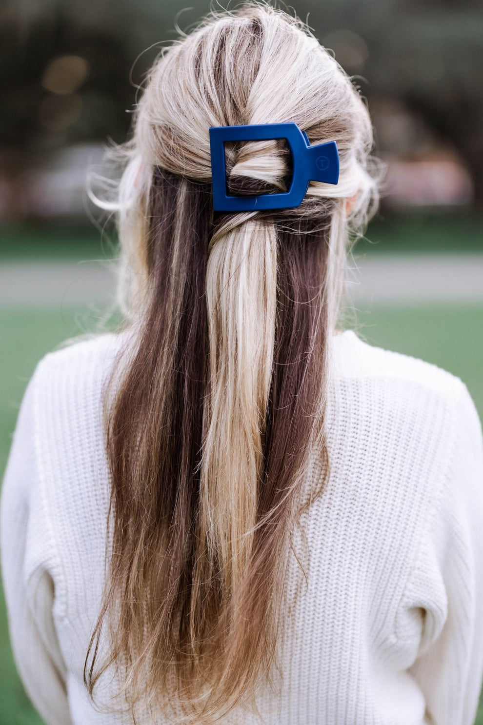 Midnight Rain Medium Flat Square Hair Clip
