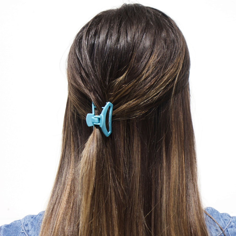 Open Summer Sky Tiny Hair Clip
