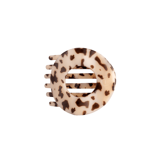Blonde Tortoise Medium Flat Circle Hair Clip
                in Beige Brown - Medium
              