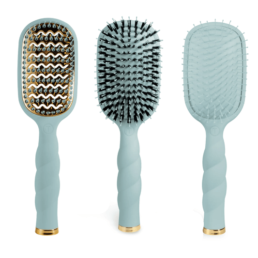 Blue Hair Brush Bundle
                in Blue
              