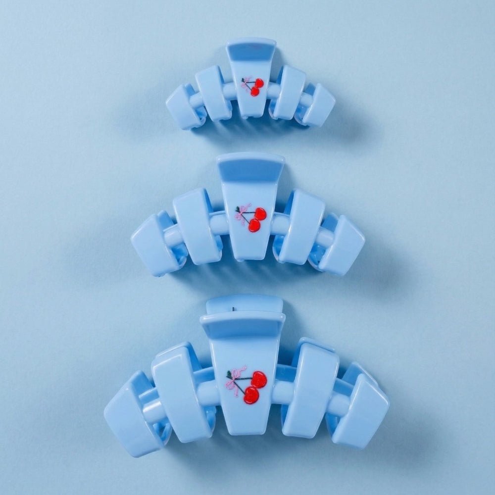 アクセサリー HARI8 Classic Basket of Cherries Large Claw Clip in Blue | TELETIES