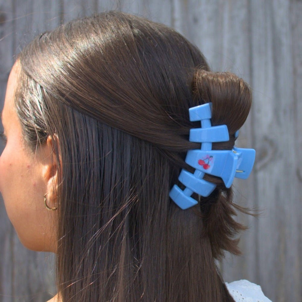 Classic Basket of Cherries Medium Claw Clip - Hair Clips - TELETIES
