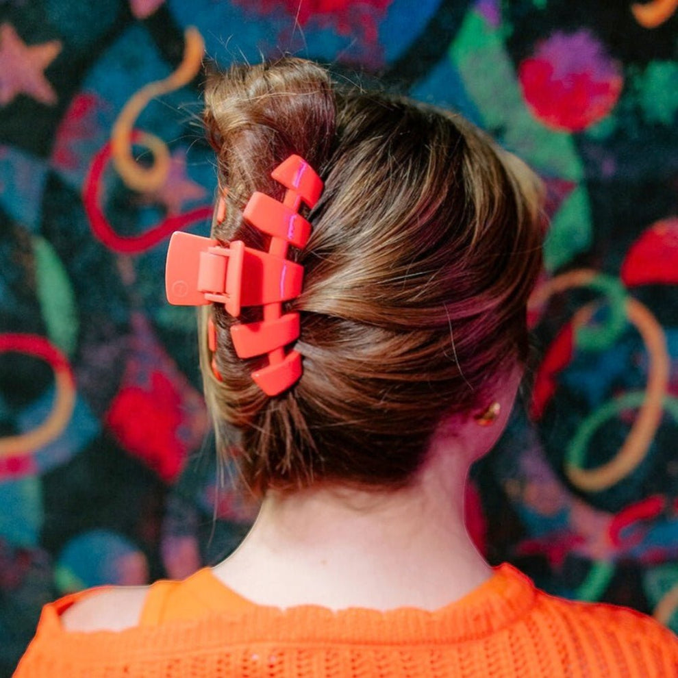 Classic Darty Large Claw Clip - Hair Clips - TELETIES
