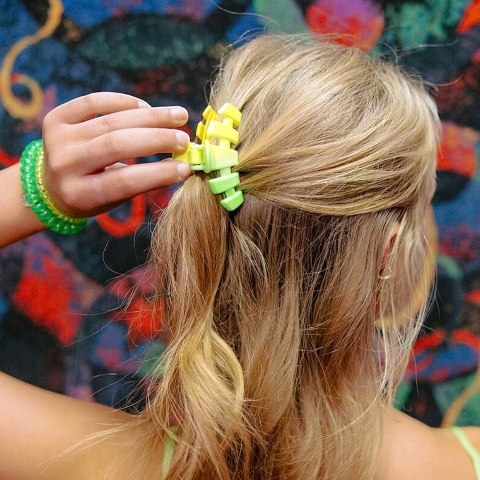 Classic Glow For It Small Claw Clip - Hair Clips - TELETIES
