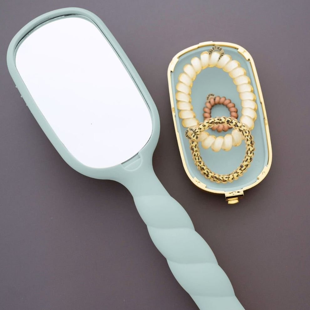 Detangler Hair Brush for Thick Hair – Blue - Hairbrush - TELETIES

