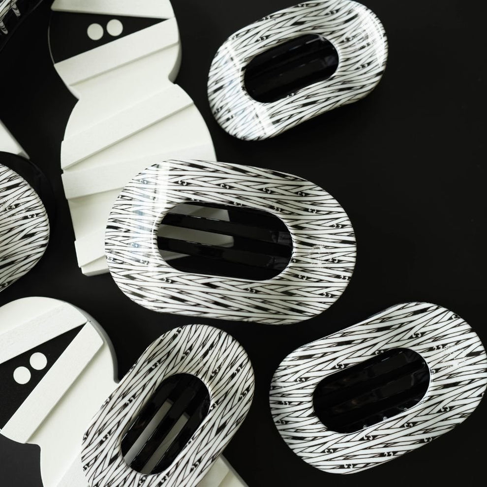 Mummy Knows Best Flat Round Medium Hair Clip - Hair Clips - TELETIES
