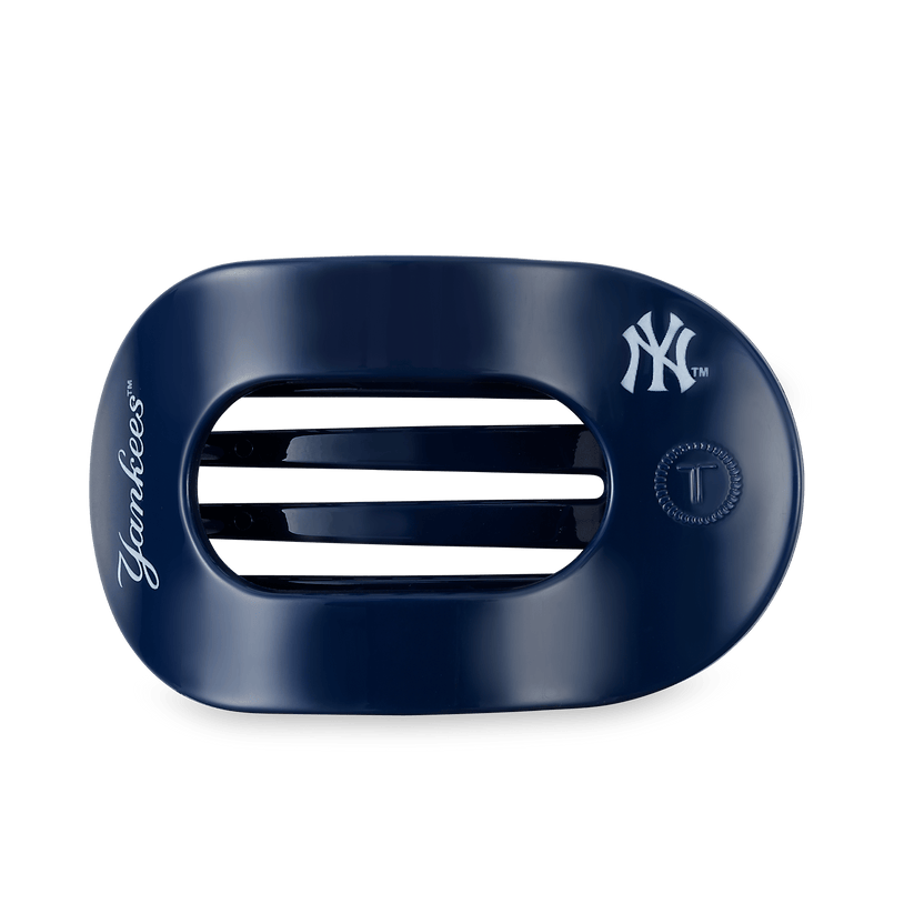 TELETIES - New York Yankees Large Flat Round Hair Clip in Blue - Large - Image 1