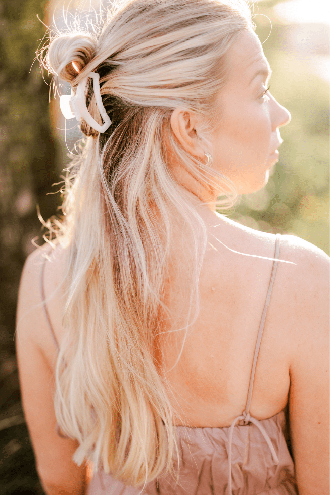 Open Coconut White Small Hair Clip - Small Hair Clip - TELETIES
