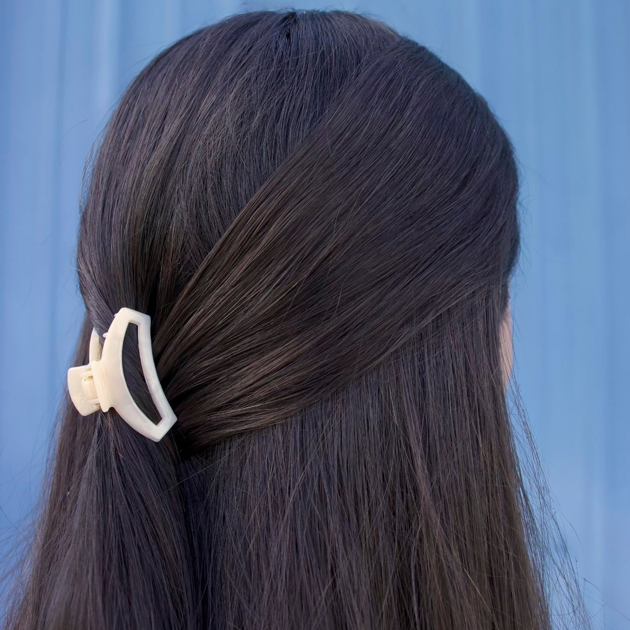 TELETIES - Open Soft Surf Tiny Hair Clip in Tan - Tiny