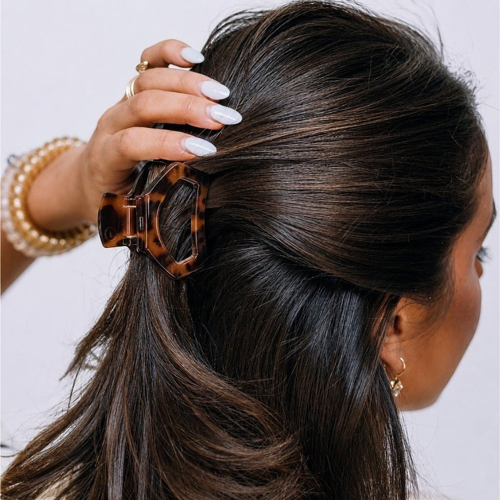 Open Tortoise Petite Hair Clip - Hair Clips - TELETIES
