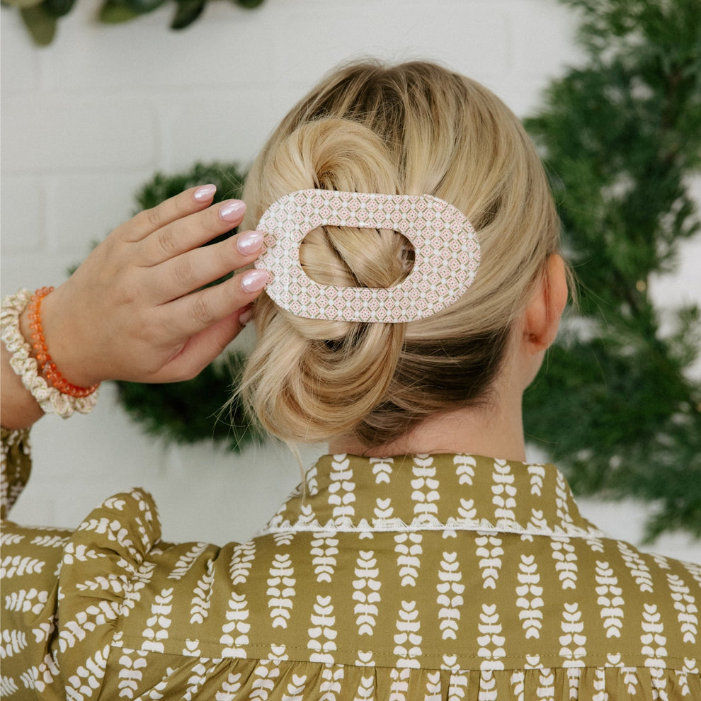 Pine & Pearl Large Flat Round Hair Clip - Hair Clips - TELETIES

