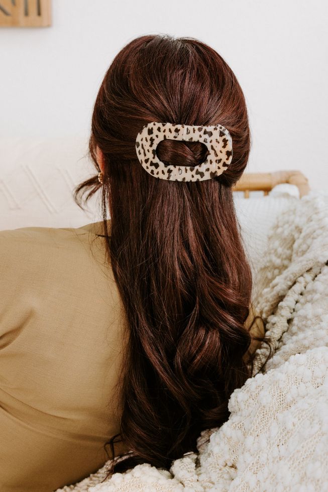 Blonde Tortoise Large Flat Round Clip - Large Hair Clip - TELETIES
