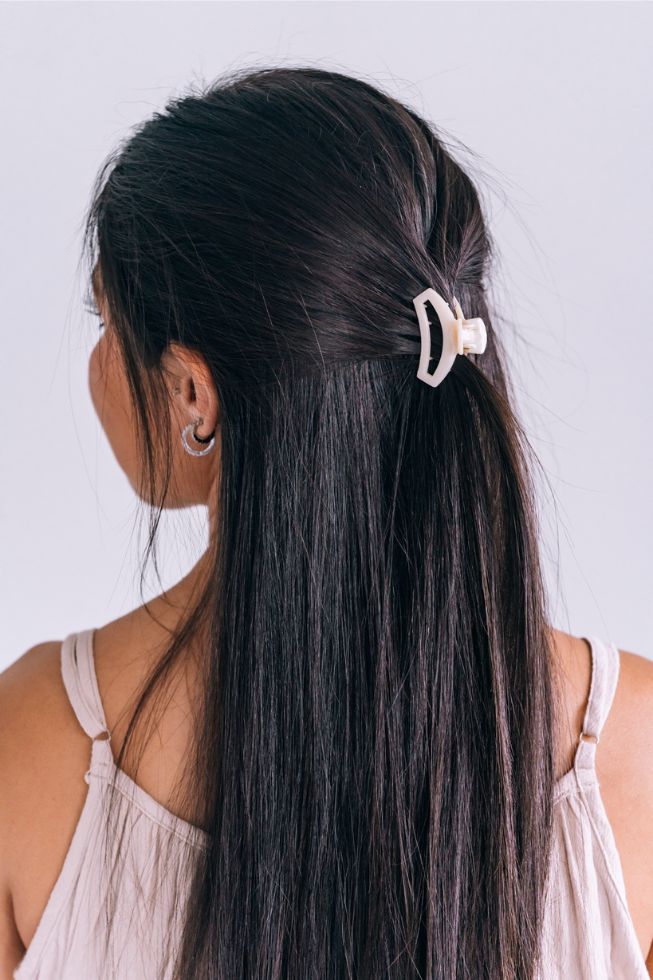 Open Almond Beige Tiny Hair Clip - Tiny Hair Clip - TELETIES
