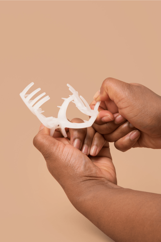 Open Coconut White Medium Hair Clip - Medium Hair Clip - TELETIES
